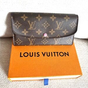 Authentic Louis Vuitton Emilie wallet